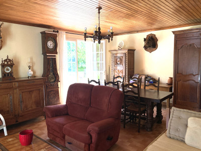 French property for sale in Saint-Martin-l'Ars, Vienne - €189,000 - photo 4