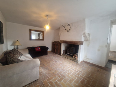 French property for sale in Maël-Carhaix, Côtes-d'Armor - €130,800 - photo 3