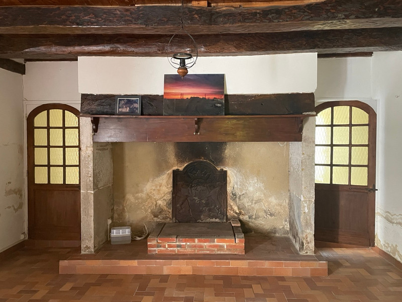 French property for sale in Rouffignac-Saint-Cernin-de-Reilhac, Dordogne - €145,000 - photo 4