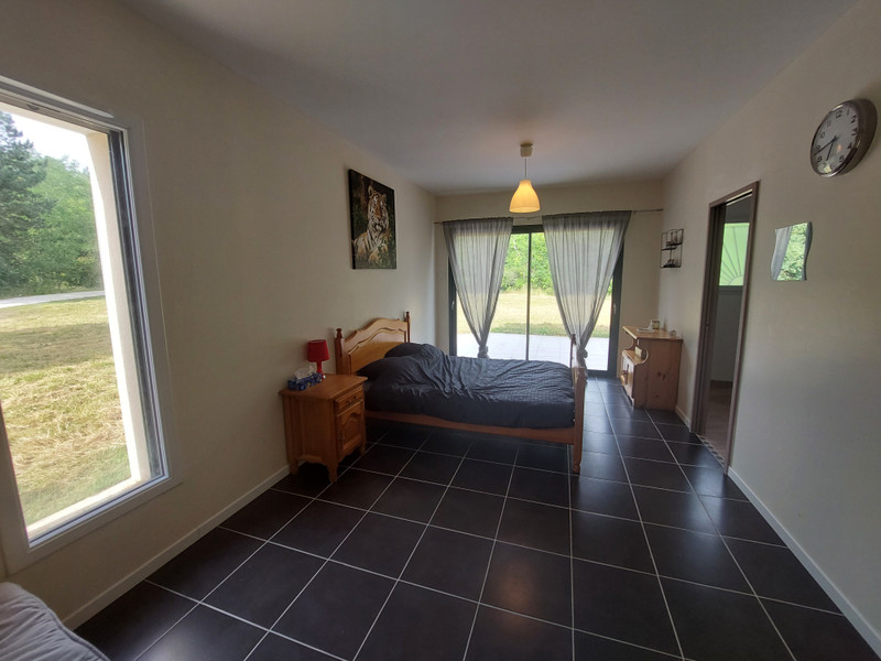 French property for sale in Angoulême, Charente - €348,000 - photo 7