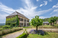 Maison à vendre à Villapourçon, Nièvre - 495.000 € - photo 1