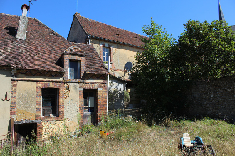 French property for sale in Saint-Victor-de-Réno, Orne - &#8364;60,000 - photo 3