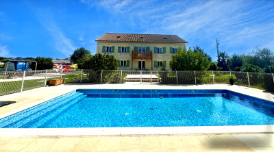 French property for sale in Lorignac, Charente-Maritime - €500,000 - photo 11