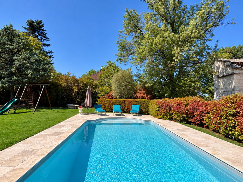 French property for sale in Fontanes, Lot - €500,000 - photo 1