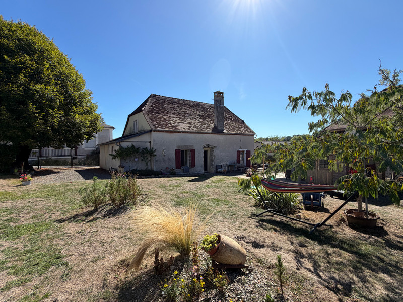 French property for sale in Saint-Mesmin, Dordogne - €141,700 - photo 1