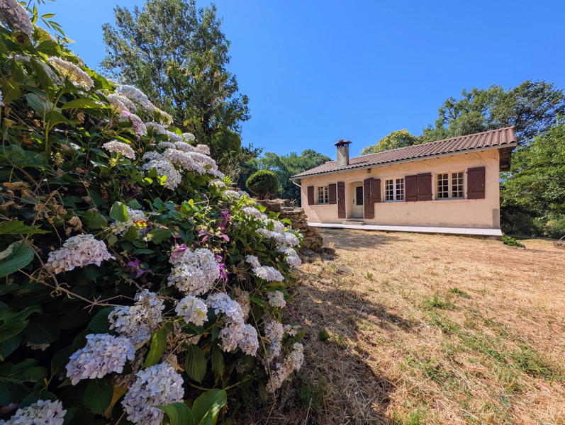 French property for sale in Saint-Amans-Valtoret, Tarn - €415,000 - photo 1