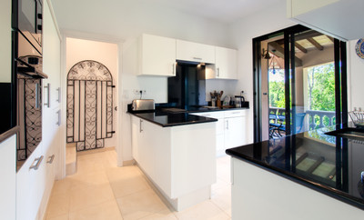 French property for sale in Châteauneuf-Grasse, Alpes-Maritimes - €999,000 - photo 6