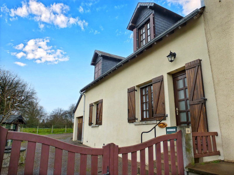 French property for sale in Mouhet, Indre - €136,250 - photo 1