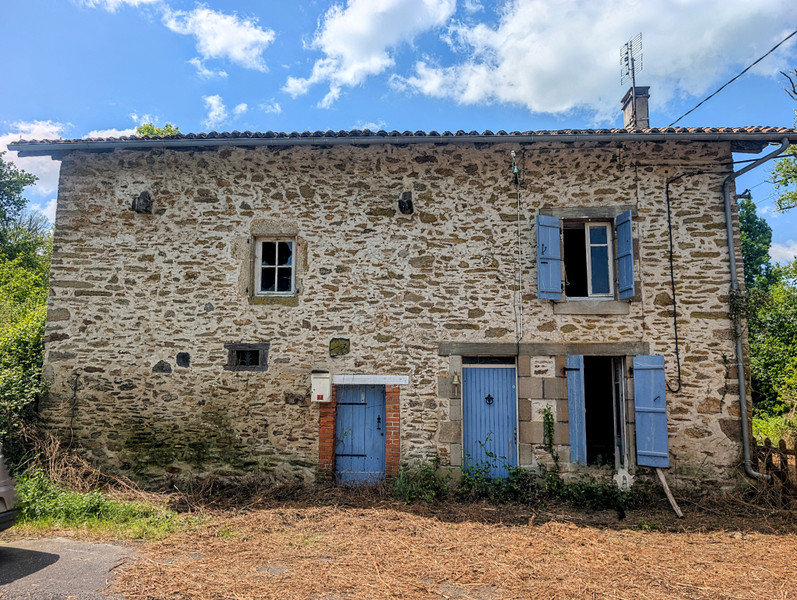 Maison à vendre à Saint-Bazile, Haute-Vienne - 66.600 € - photo 1