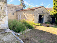 Maison à vendre à Gond-Pontouvre, Charente - 356 990 € - photo 2