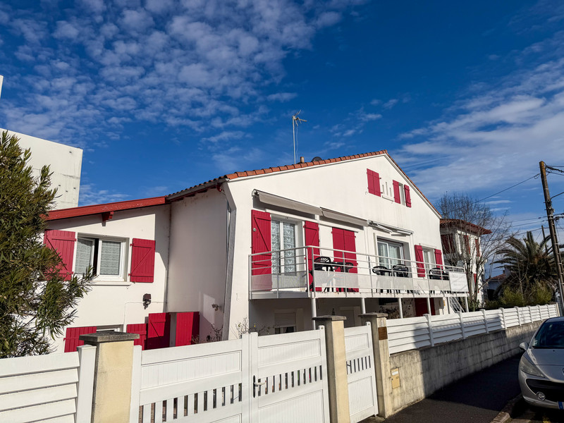 French property for sale in Dax, Landes - €846,000 - photo 0