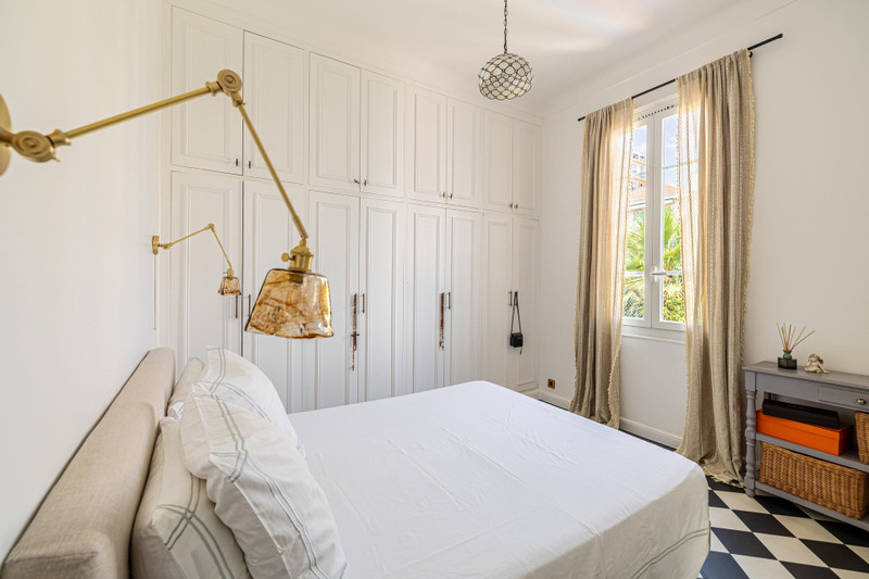 French property for sale in Nice, Alpes-Maritimes - €747,000 - photo 9