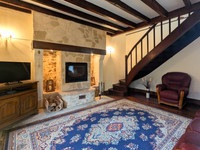 Maison à vendre à Saint-Saud-Lacoussière, Dordogne - 215.000 € - photo 1