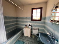 Propriété à vendre à Rougnac, Charente - 167 400 € - photo n°8
