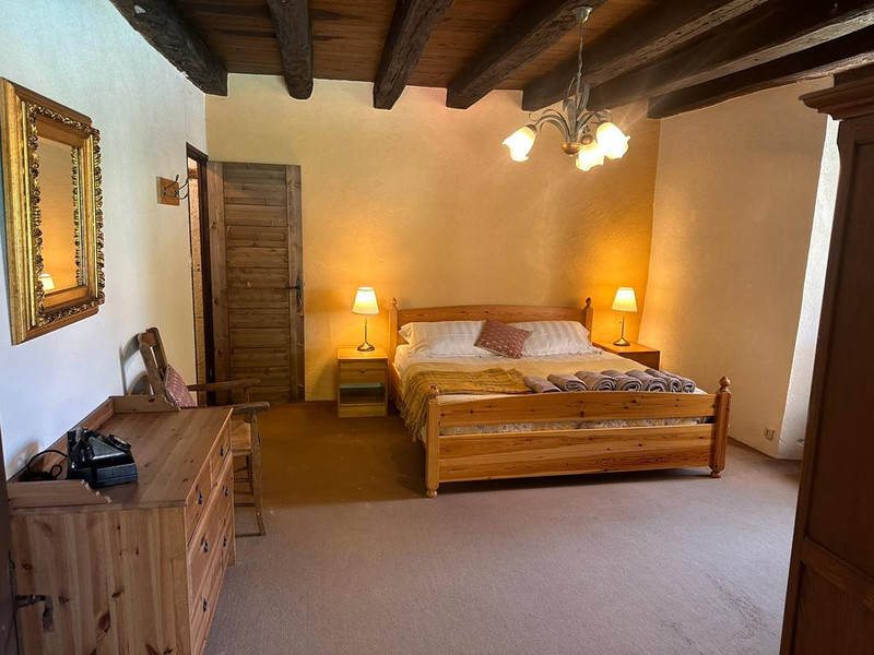 French property for sale in Champagne-et-Fontaine, Dordogne - €275,000 - photo 12