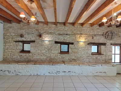 French property for sale in Champagné-le-Sec, Vienne - €162,000 - photo 8