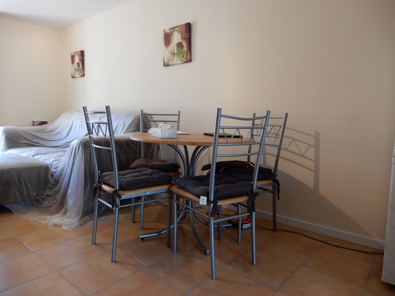 French property for sale in Lésignac-Durand, Charente - €122,080 - photo 3