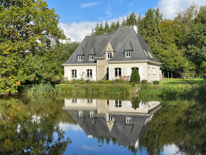 French property for sale in Plœuc-L'Hermitage, Côtes-d'Armor - €466,400 - photo 1