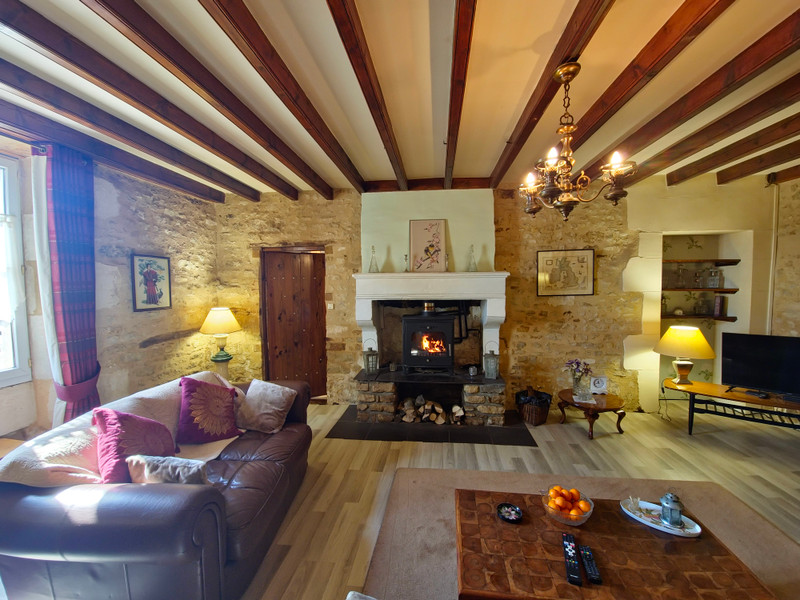 French property for sale in Marsais-Sainte-Radégonde, Vendée - €315,000 - photo 4
