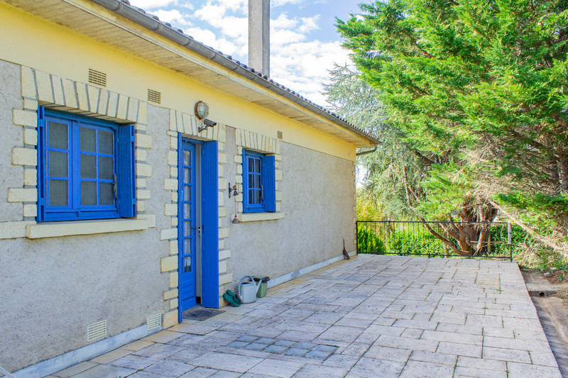 French property for sale in Puy-l'Évêque, Lot - €360,000 - photo 8
