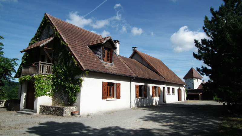 Maison à Auzances, Creuse - photo 1