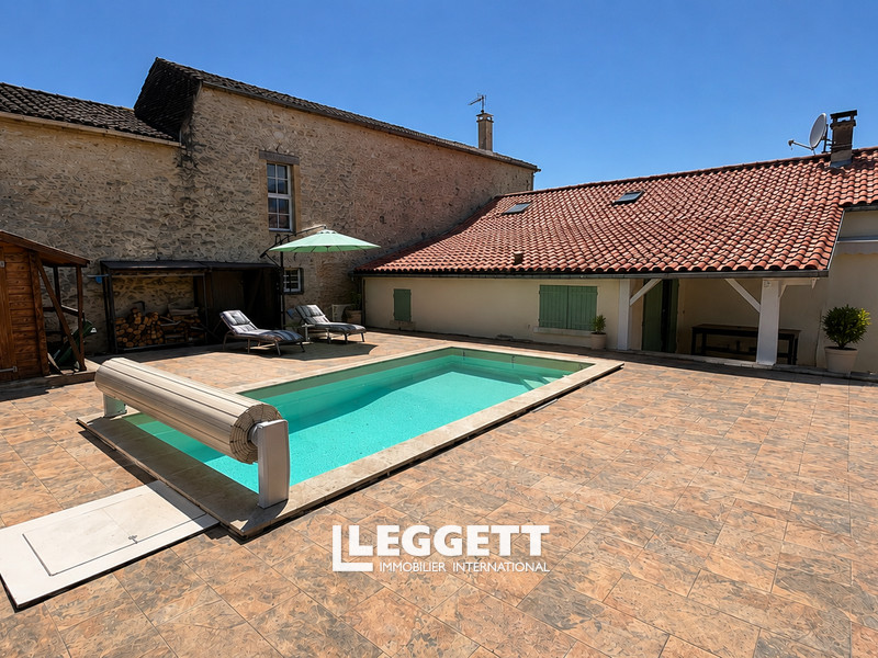 Maison 6 pièce(s), BEAUMONTOIS EN PÉRIGORD