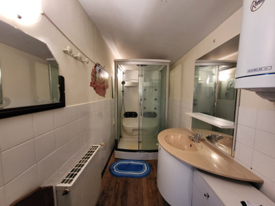 French property for sale in Gourgé, Deux-Sèvres - €235,400 - photo 4