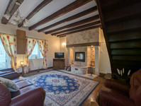 Maison à vendre à Saint-Saud-Lacoussière, Dordogne - 215.000 € - photo 5