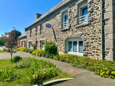 Maison à vendre à Paimpol, Côtes-d'Armor, Bretagne, avec Leggett Immobilier