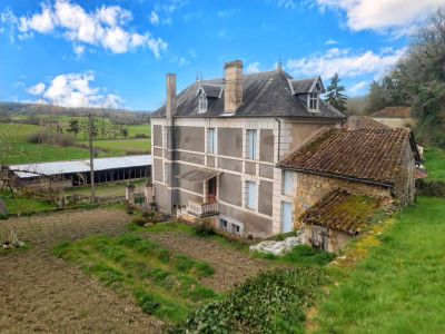 Commerce à vendre à Mareuil en Périgord, Dordogne, Aquitaine, avec Leggett Immobilier