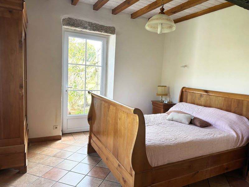 French property for sale in Esclottes, Lot-et-Garonne - €381,600 - photo 9