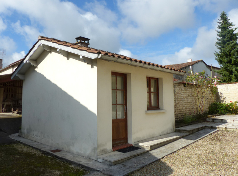 French property for sale in Ladiville, Charente - &#8364;173,912 - photo 10