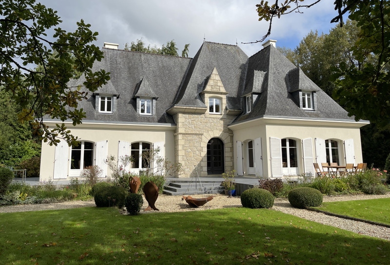 French property for sale in Plœuc-L'Hermitage, Côtes-d'Armor - €466,400 - photo 0
