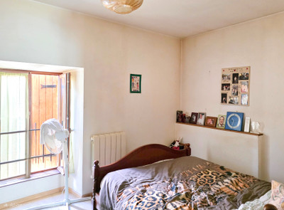 French property for sale in Champagne-Mouton, Charente - €77,000 - photo 5