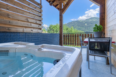 Ski property for sale in Courchevel Le Praz - €999,000 - photo 6
