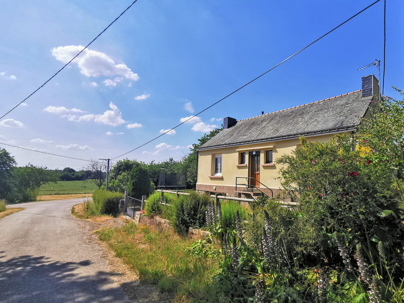 Maison à vendre à Malestroit, Morbihan - 162 000 € - photo 1