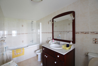 French property for sale in Montjean, Charente - €130,800 - photo 6