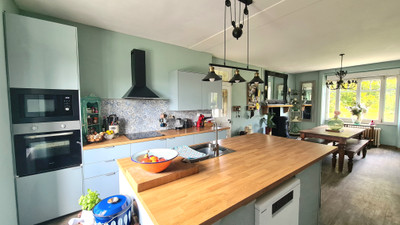 French property for sale in Saint-Cyr-du-Bailleul, Manche - €197,000 - photo 13