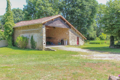 French property for sale in Saint-Lin, Deux-Sèvres - €245,000 - photo 13