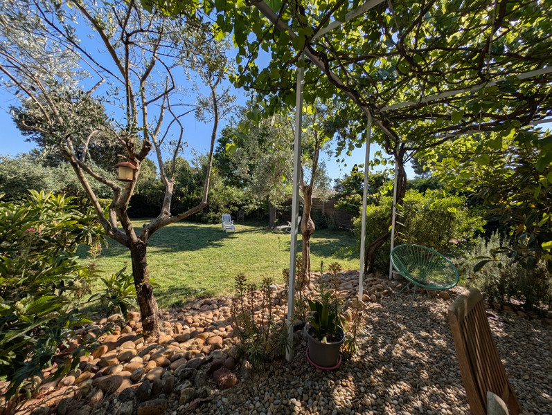 French property for sale in Rochefort-du-Gard, Gard - €410,000 - photo 7