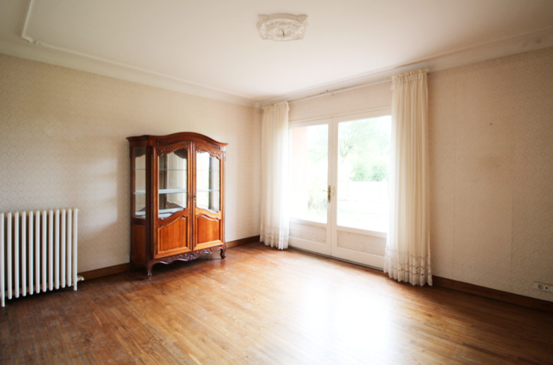 French property for sale in Chives, Charente-Maritime - €119,900 - photo 1