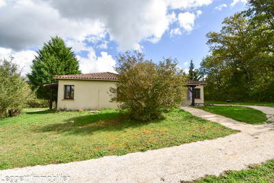 French property for sale in Léobard, Lot - €508,800 - photo 9