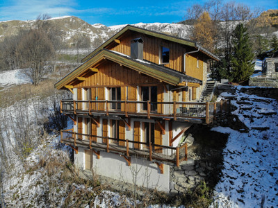 Chalet à vendre à Saint-Martin-de-Belleville, Savoie, Rhône-Alpes, avec Leggett Immobilier