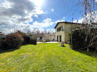 Maison à vendre à Lessac, Charente - 150.000 € - photo 1