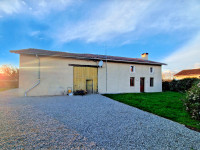 Propriété à vendre à Manot, Charente - 199 000 € - photo n°1