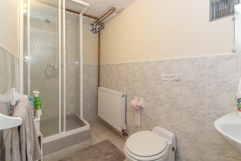 French property for sale in Saint-Loup-Lamairé, Deux-Sèvres - €114,000 - photo 9