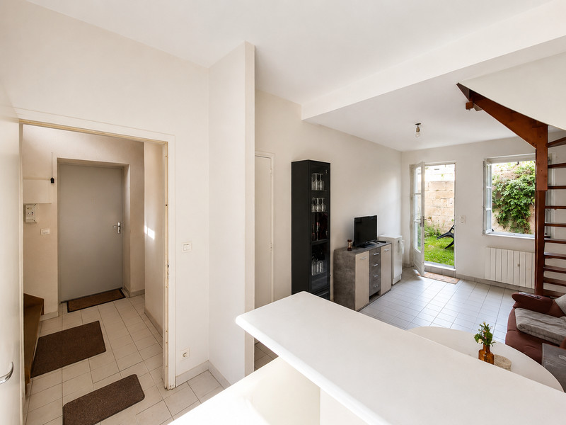French property for sale in Azay-le-Rideau, Indre-et-Loire - €426,000 - photo 1