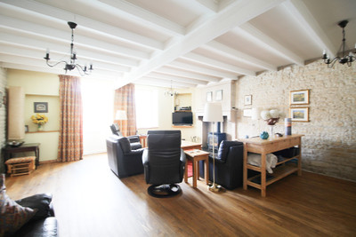 French property for sale in Villiers-Couture, Charente-Maritime - €279,000 - photo 6
