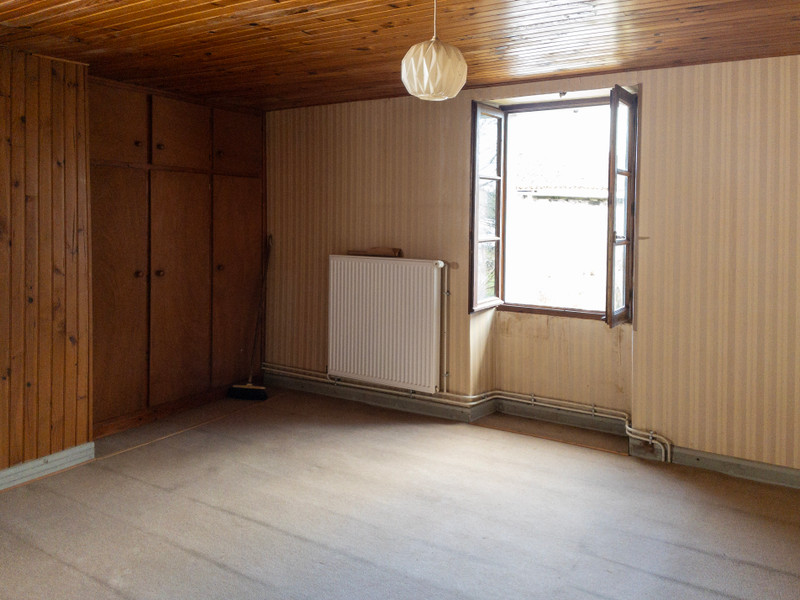 French property for sale in Chirac, Charente - €66,600 - photo 6