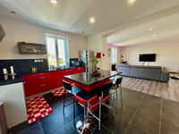 Propriété à vendre à Montrond-les-Bains, Loire - 279 000 € - photo n°4